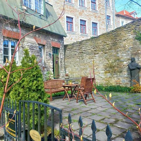 Cozy Old Town Historic House Apartment Tallinn Exterior photo